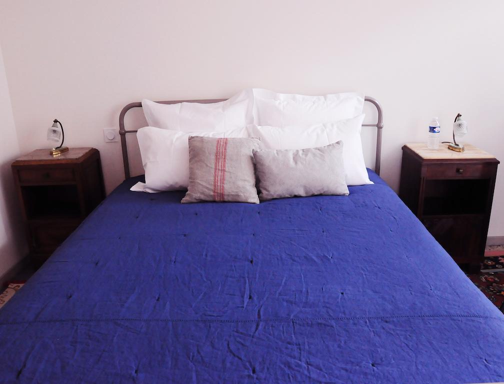 La Grenadine Bed & Breakfast Bordeaux Rom bilde